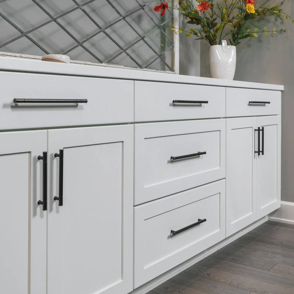 Sumner Street Home Hardware Fremont Large 8-9/11 in. (182 mm) Center-to-Center Oil Rubbed Bronze Drawer Pull 6 Sumner Street Home Hardware Fremont Large 8-9/11 in. (182 mm) Center-to-Center Oil Rubbed Bronze Drawer Pull - Image 4